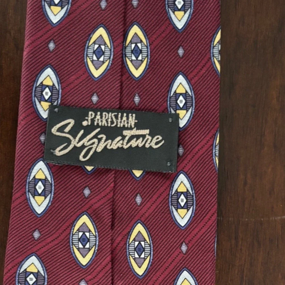 Parisian Signature Men's‎ Burgundy Necktie Geometric Pattern Silk Blend VTG 90's